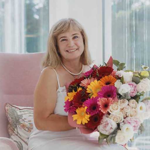 Анна, 63 года